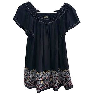 Max Studio Black Boho Embroidered Smocked Short Sleeve Top Size XS NEW